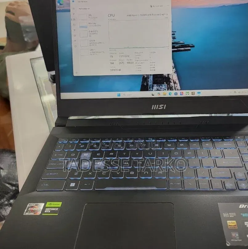 New Laptop MSI 16GB AMD Ryzen 5 SSD 512GB