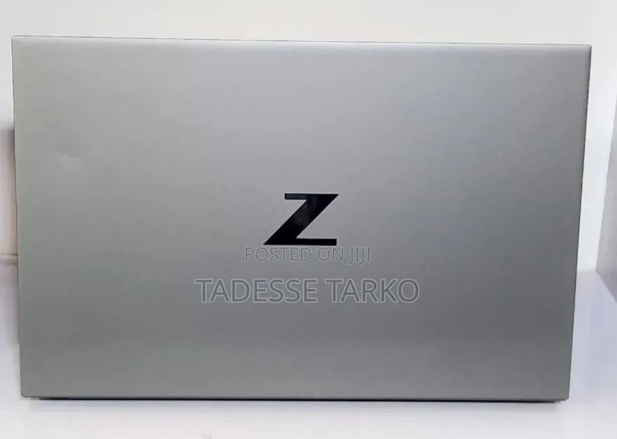 New Laptop HP Zbook Studio G7 32GB Intel Core i9 SSD 512GB