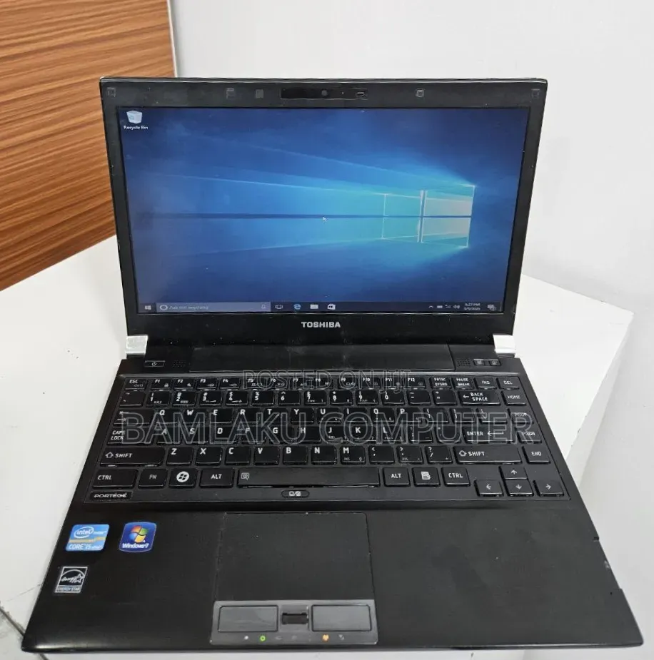 New Laptop Toshiba Portege R830 4GB Intel Core i5 SSD 250GB
