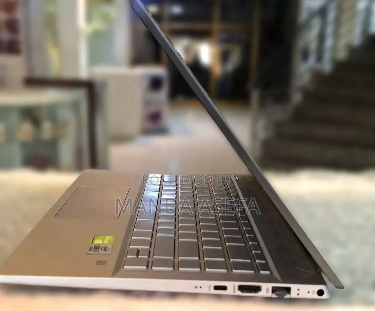 New Laptop HP Pavilion 14 16GB Intel Core i5 SSD 512GB