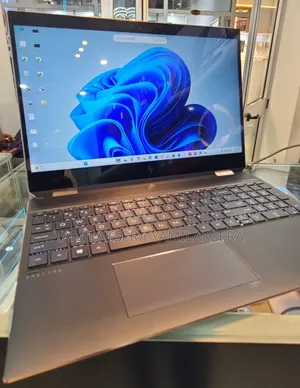New Laptop HP Spectre X360 16GB Intel Core i7 SSD 512GB