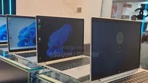 New Laptop HP EliteBook 840 G7 16GB Intel Core i7 SSD 512GB