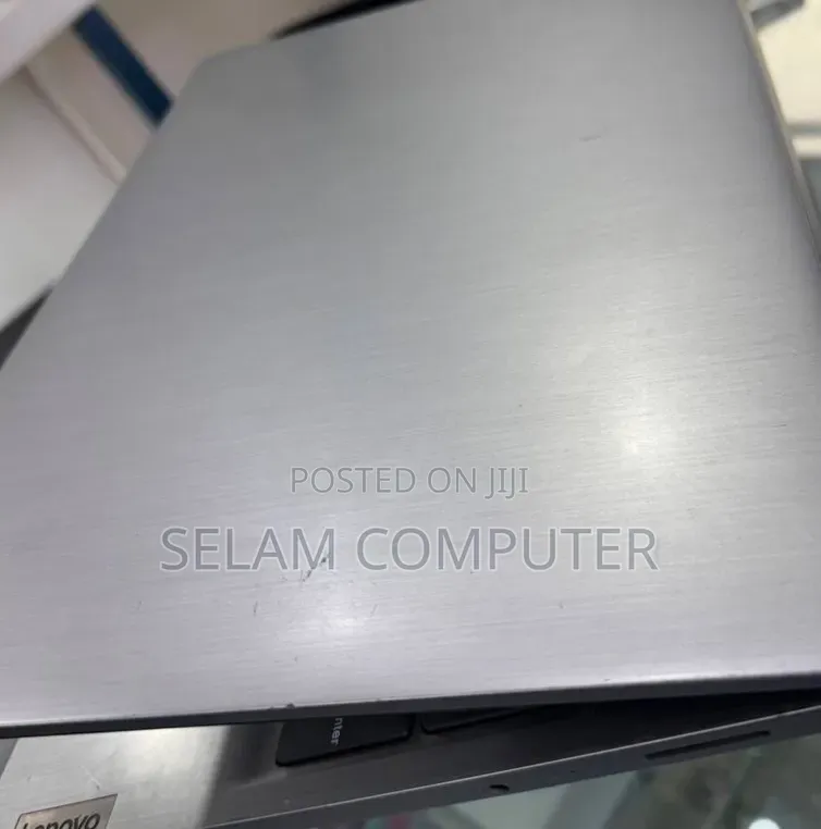 New Laptop Lenovo IdeaPad Z585 8GB Intel Core i5 SSHD (Hybrid) 512GB