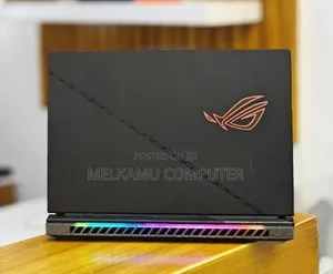 New Laptop Asus ROG Strix SCAR 15 16GB Intel Core i9 SSD 1T