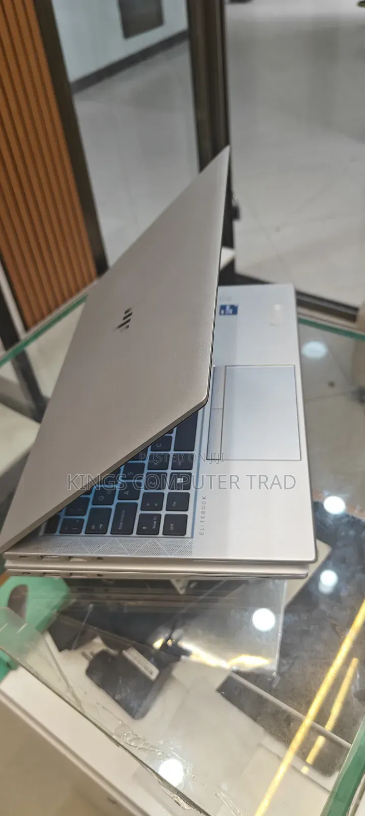 New Laptop HP EliteBook 840 16GB Intel Core i5 SSD 512GB