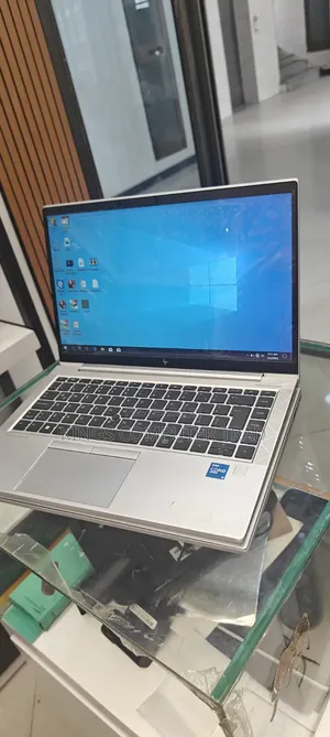 New Laptop HP EliteBook 840 16GB Intel Core i5 SSD 512GB