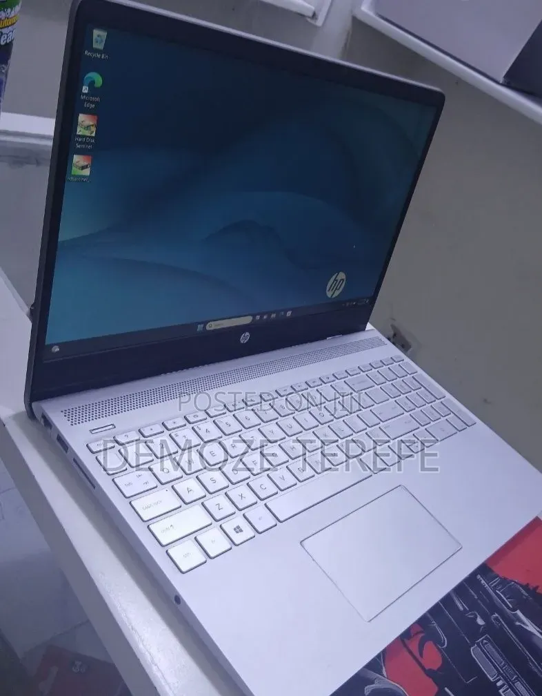 New Laptop HP Pavilion 15 16GB Intel Core i7 SSD 512GB
