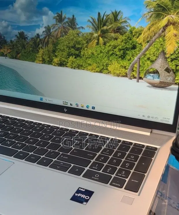 New Laptop HP EliteBook 850 G8 16GB Intel Core i7 SSD 512GB