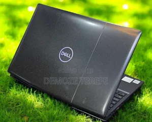 New Laptop Dell XPS 15 32GB Intel Core i7 SSD 512GB