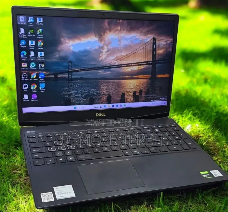 New Laptop Dell XPS 15 32GB Intel Core i7 SSD 512GB