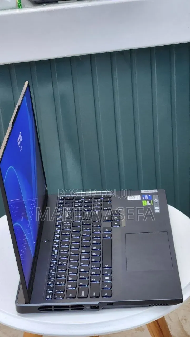New Laptop Lenovo 16GB Intel Core i9 SSD 1T