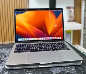New Laptop Apple MacBook Pro 2017 16GB Intel Core i5 SSD 256GB