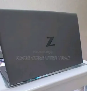 New Laptop HP ZBook Firefly G8 16GB Intel Core i7 SSD 512GB