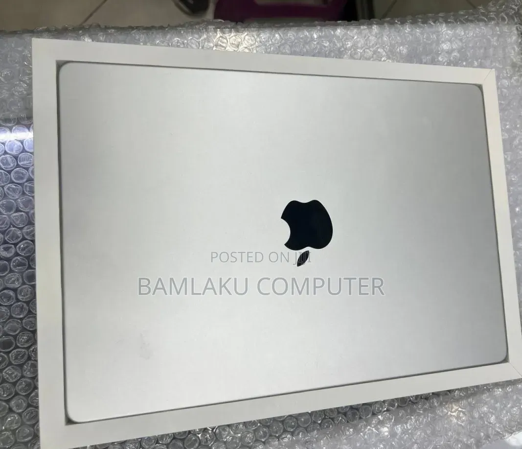 New Laptop Apple MacBook Pro 2021 M1 16GB Apple M1 Pro SSD 512GB