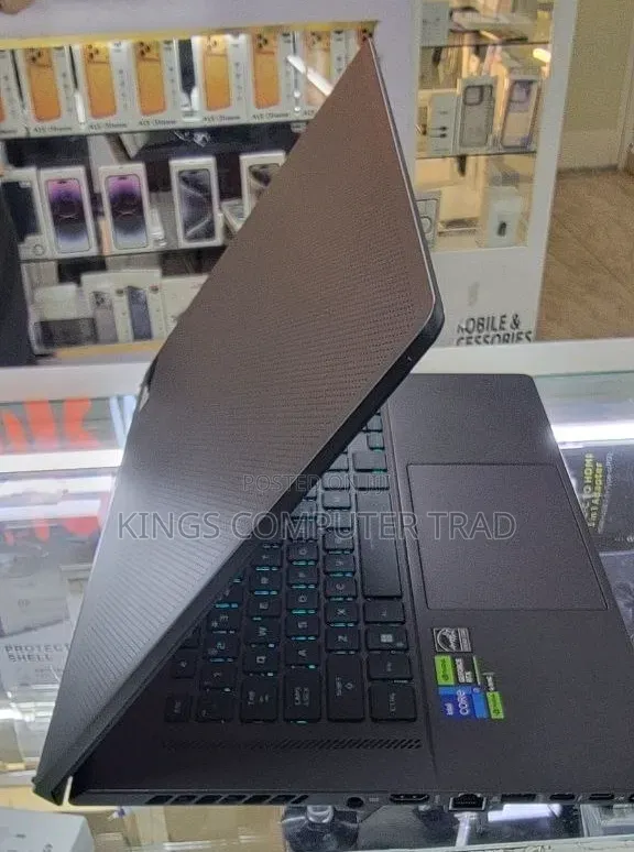New Laptop Asus ROG Zephyrus G15 16GB Intel Core i7 SSD 512GB