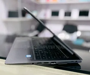 New Laptop HP ZBook Studio G5 8GB Intel Core i7 SSD 512GB
