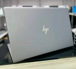 New Laptop HP ZBook Studio G5 8GB Intel Core i7 SSD 512GB