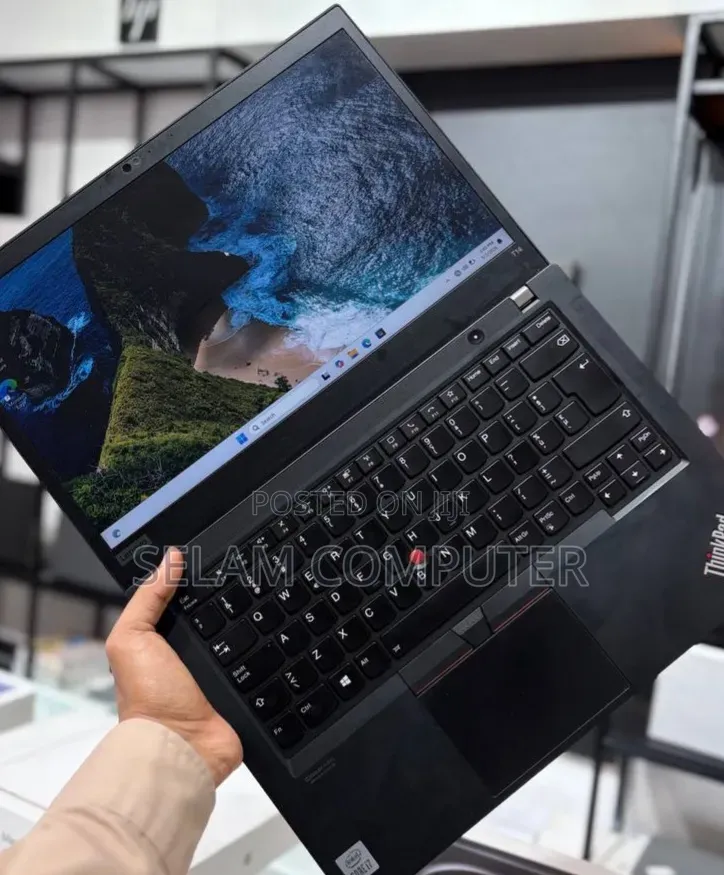 New Laptop Lenovo Legion 5 16GB Intel Core i7 SSD 512GB