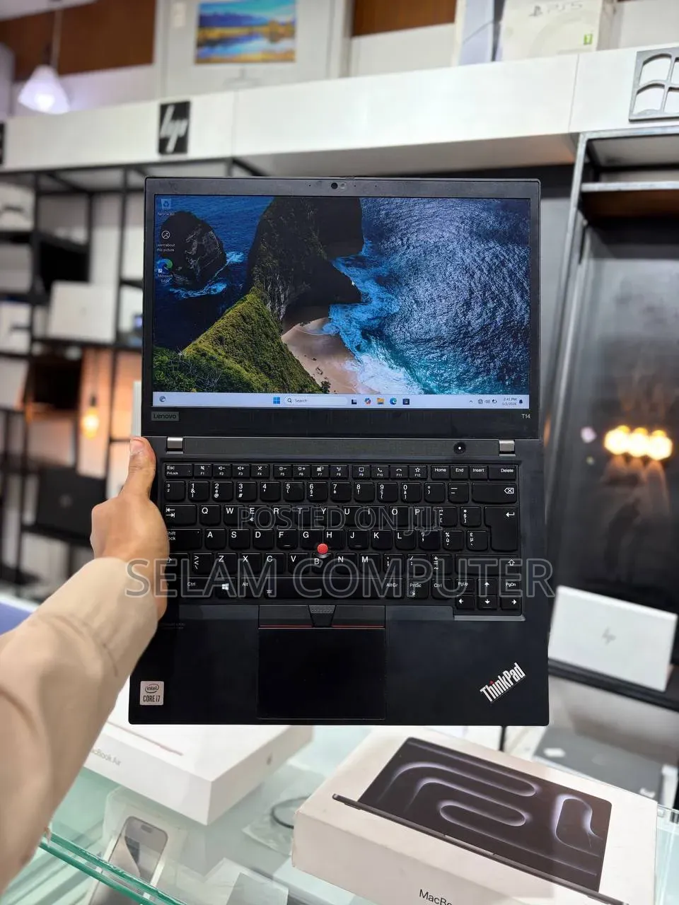 New Laptop Lenovo Legion 5 16GB Intel Core i7 SSD 512GB