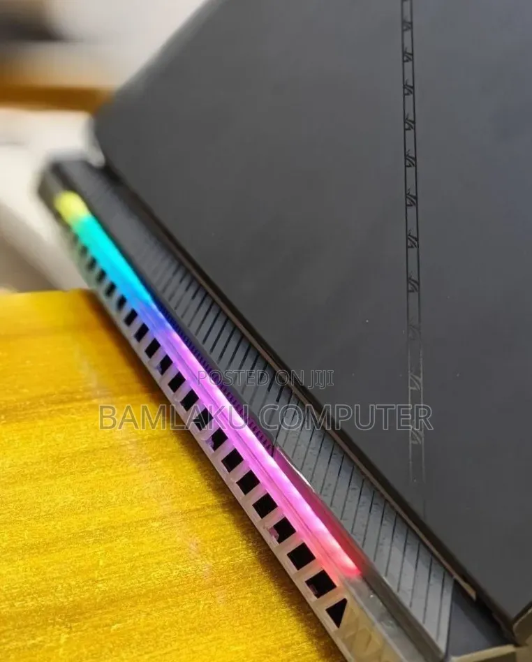 New Laptop Asus ROG Strix G15 16GB Intel Core i9 SSD 1T