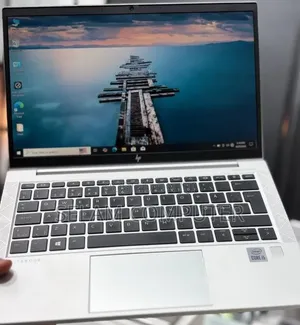 New Laptop HP EliteBook 830 G8 8GB Intel Core i5 SSD 512GB