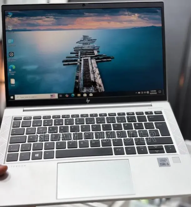 New Laptop HP EliteBook 830 G8 8GB Intel Core i5 SSD 512GB