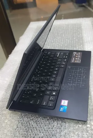 New Laptop Lenovo V510 16GB Intel Core i5 SSD 512GB