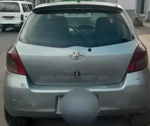 Toyota Yaris 1.3 VVT-i Automatic 2007 Silver
