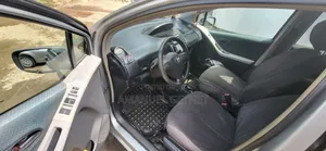 Toyota Yaris 1.3 VVT-i Automatic 2007 Silver