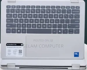 New Laptop HP OmniBook 5 16" 16GB Intel Core i7 SSD 512GB