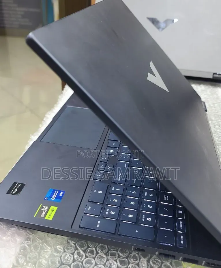 New Laptop HP Victus 15 16GB Intel Core i7 SSD 512GB