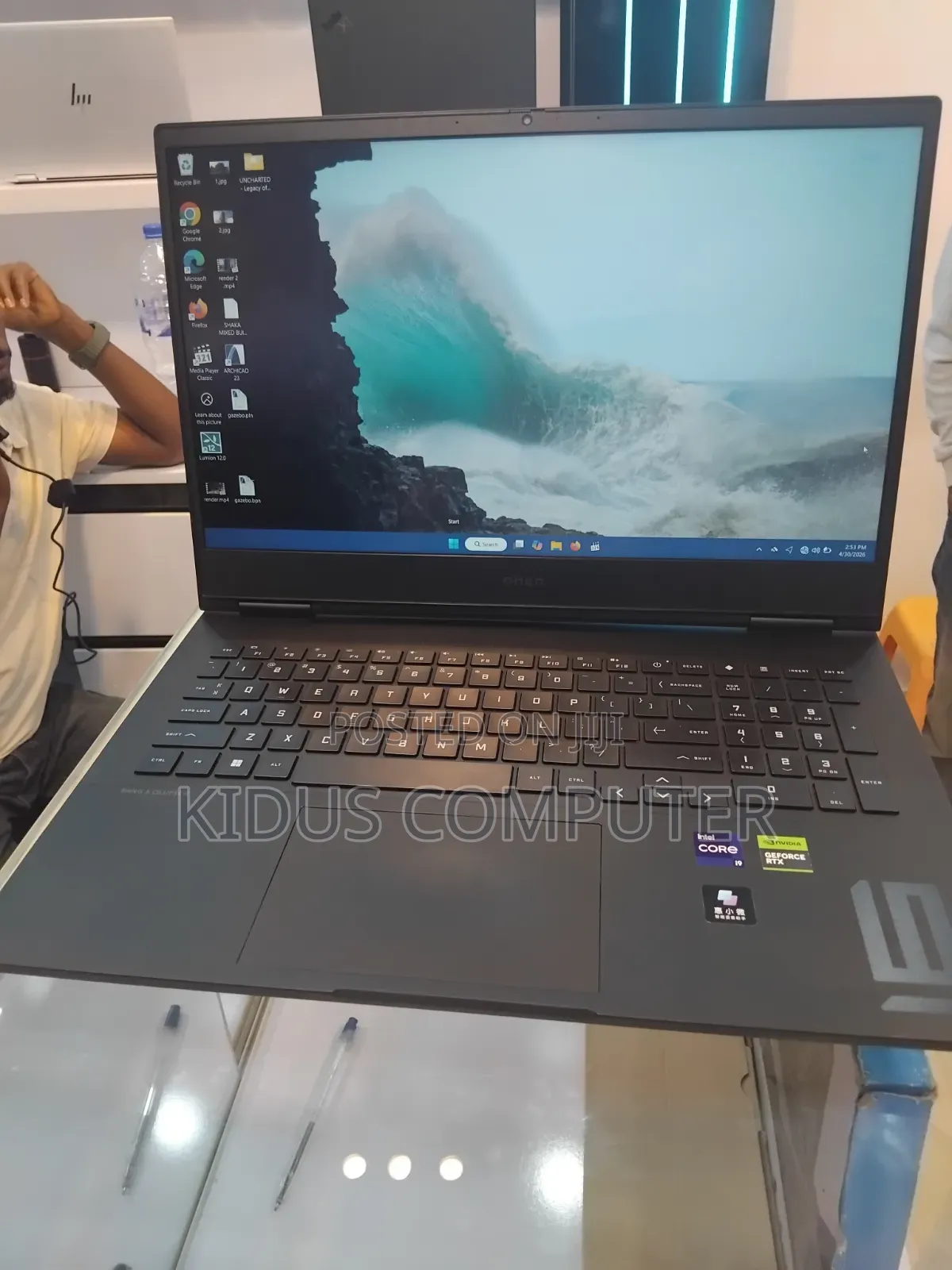 New Laptop HP Omen 16 16GB Intel Core i9 SSD 1T