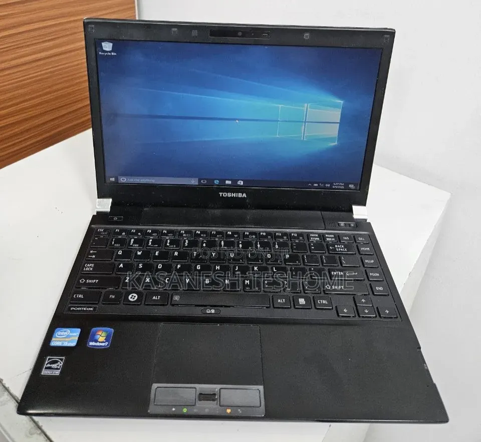 Laptop Toshiba Portege R830 4GB Intel Core i5 HDD 250GB