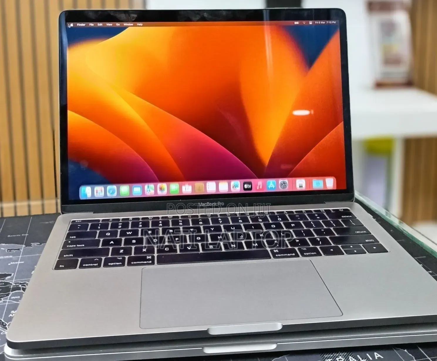 New Laptop Apple MacBook Pro 2017 16GB Intel Core i5 SSD 256GB