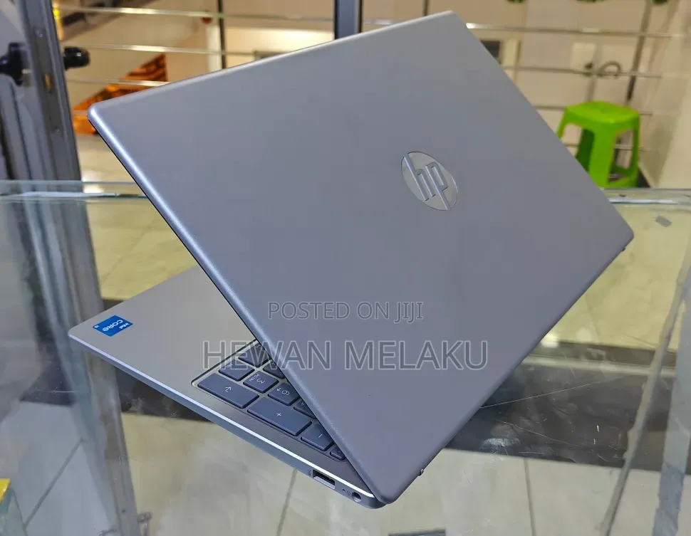 New Laptop HP Stream Notebook 16GB Intel Core i5 SSD 1T