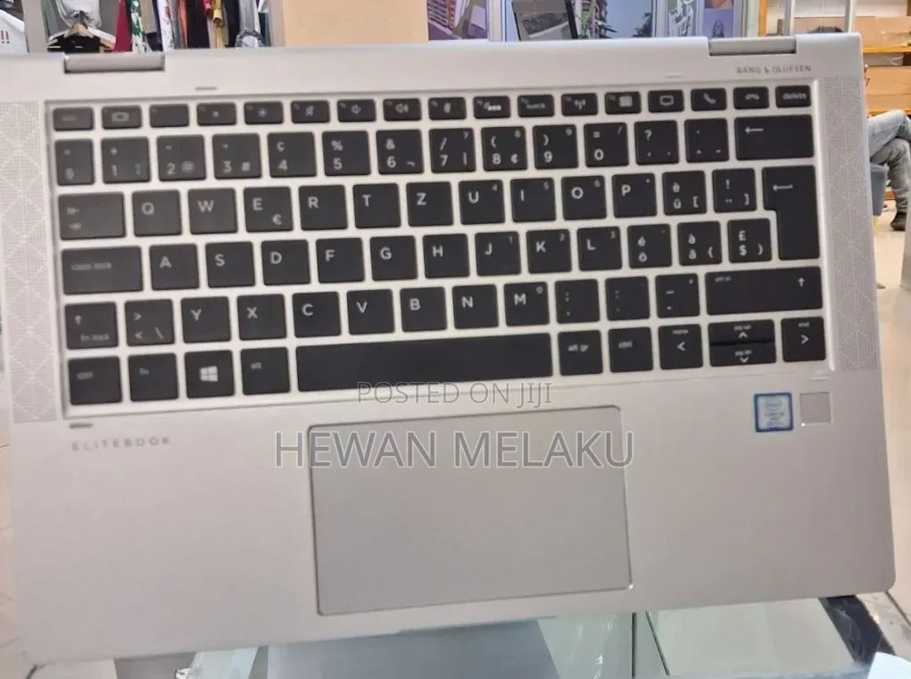 New Laptop HP EliteBook x360 1030 G4 16GB Intel Core i5 SSD 512GB