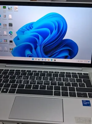 New Laptop HP EliteBook 830 G8 16GB Intel Core i5 SSD 512GB