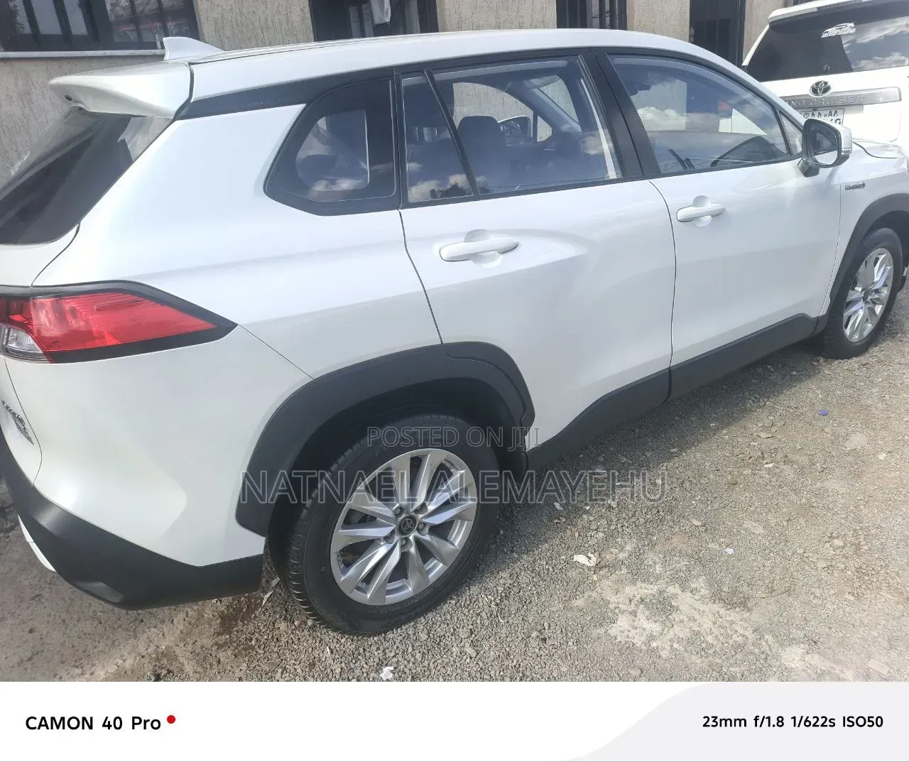 Toyota Corolla Cross Hybrid 2024 White