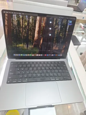 New Laptop Apple MacBook Pro 2021 M1 16GB Apple M1 Pro SSD 512GB