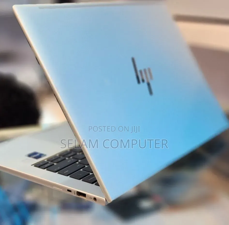 New Laptop HP EliteBook 840 G9 16GB Intel Core i7 SSD 512GB