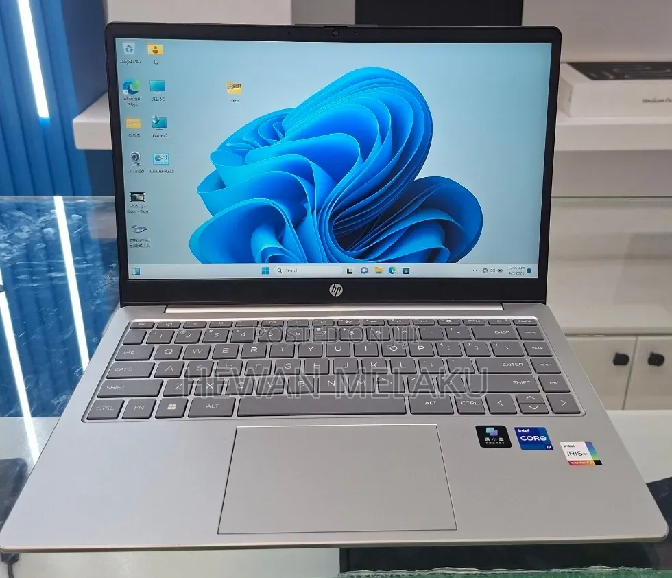 New Laptop HP Stream Notebook 16GB Intel Core i7 SSD 512GB