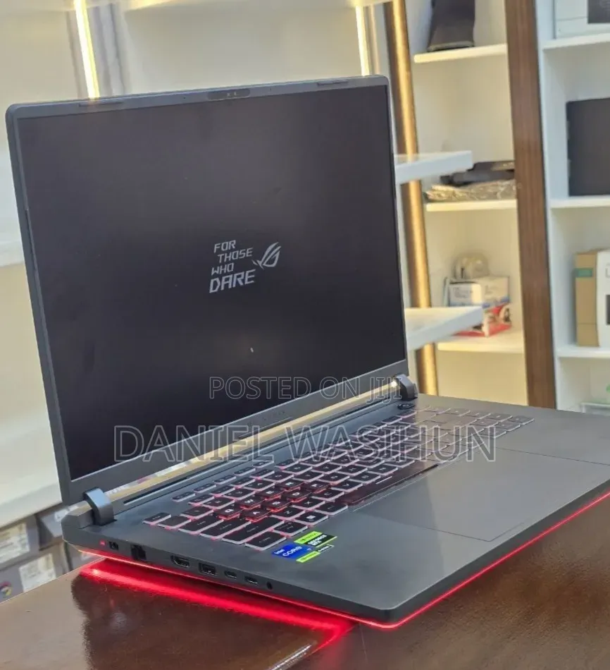 New Laptop Asus ROG Strix G16 G614 16GB Intel Core i7 SSD 1T