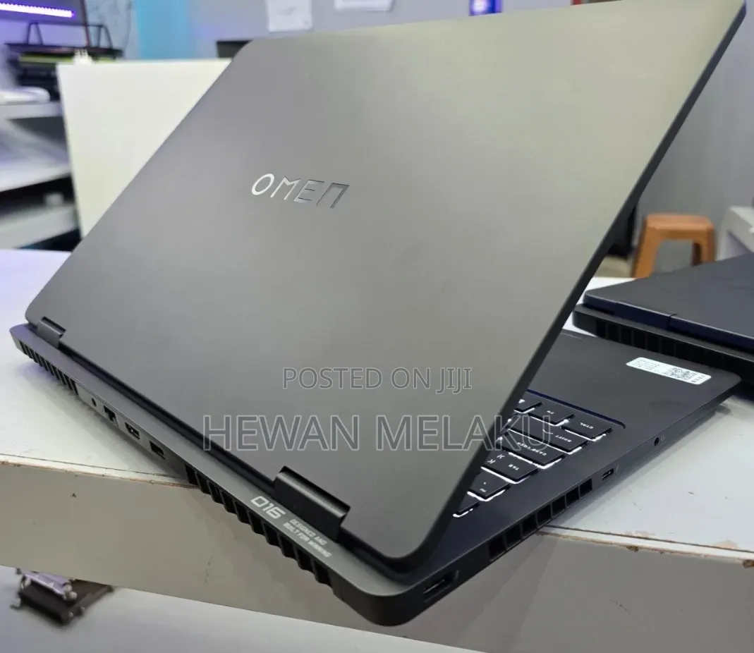 New Laptop HP Omen 16 16GB Intel Core i7 SSD 1T
