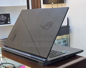 New Laptop Asus ROG Strix G17 40GB Intel Core i9 SSD 1T