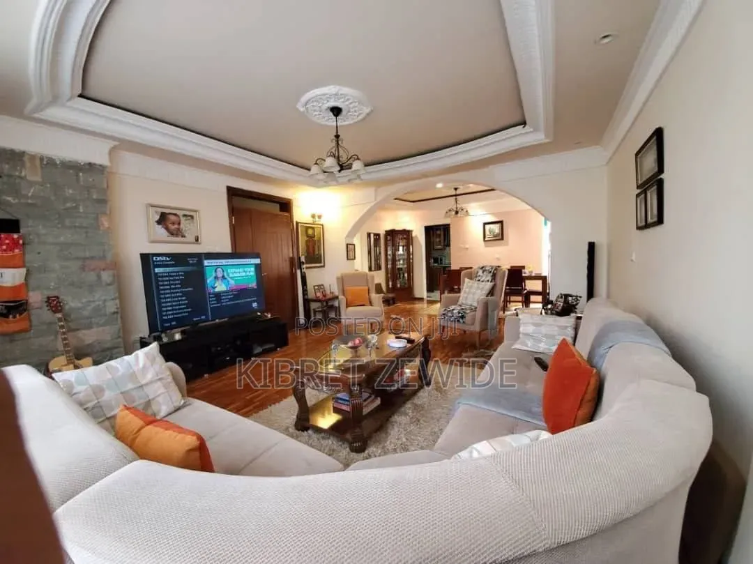 Furnished 5bdrm House in Abrham Lagese, Yeka for sale
