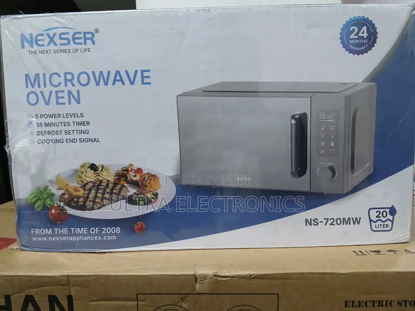 Nexser Ns-720mw Microwave Oven, a Compact Kitchen