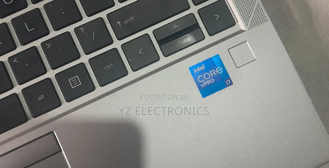 New Laptop HP EliteBook 840 8GB Intel Core i7 SSD 512GB