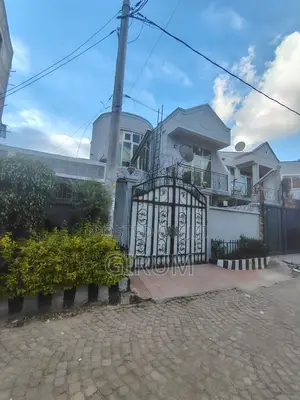 4bdrm House in Bole for sale