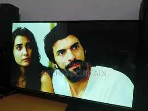Used Good Condition 43 Inche Television