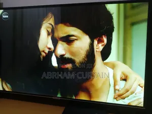 Used Good Condition 43 Inche Television